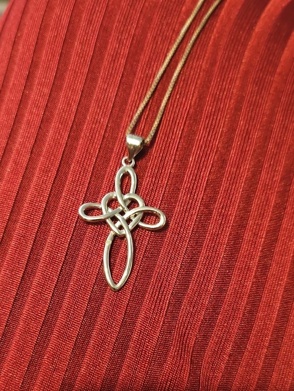 Sterling Silver Celtic Cross Pendant Necklace - Silver